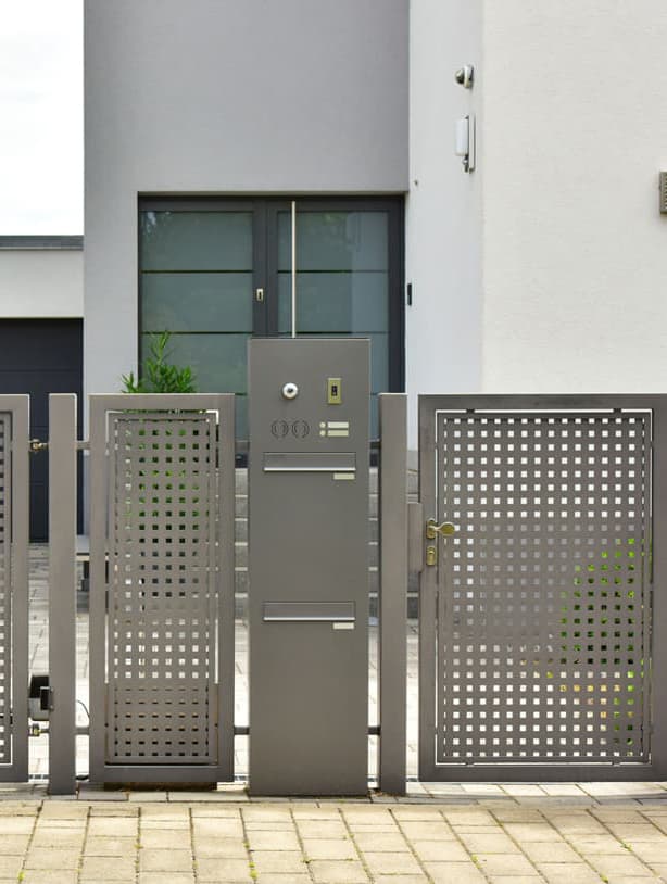 Carpintería metálica en O Saviñao